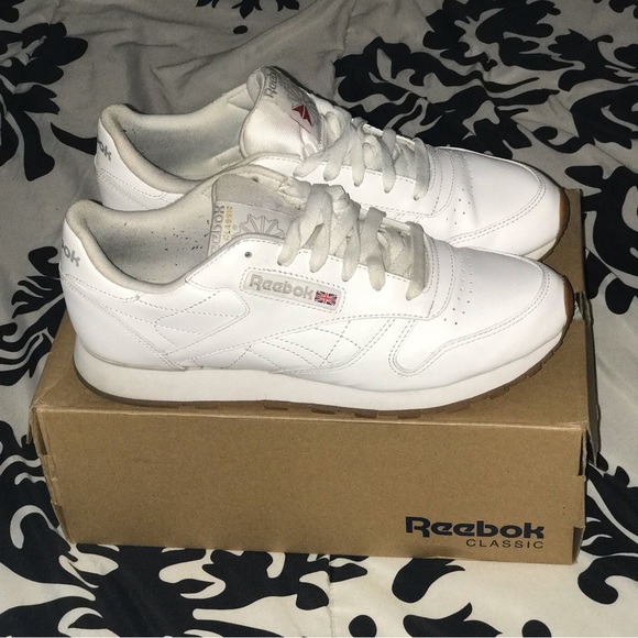 Classic Reeboks - Picture 2 of 5